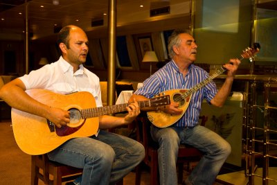 Folk Music Performers