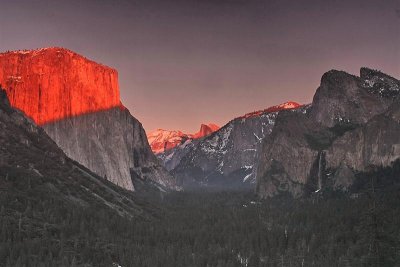 Yosemite last glow...>  IMG_1556.jpg