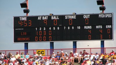 LSU game3 140.jpg