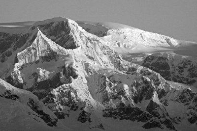 Antarctic-Mountain-I.jpg