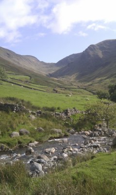 View back up to Threshthwaite mouth