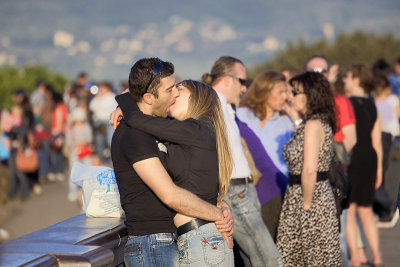 Florentine kiss