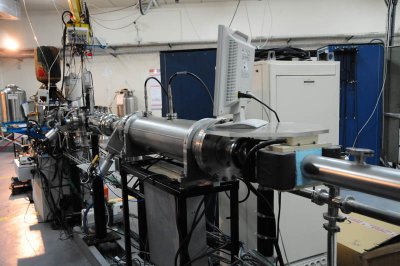 Particle accelerator in the art preservation and restoration laboratory in the Louvre