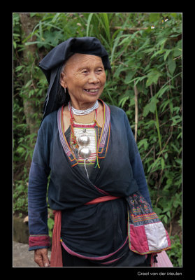 7366 Mai Chau, lady in regional costume
