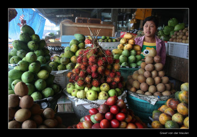 4823 Indonesia, fruitmarket on Bali