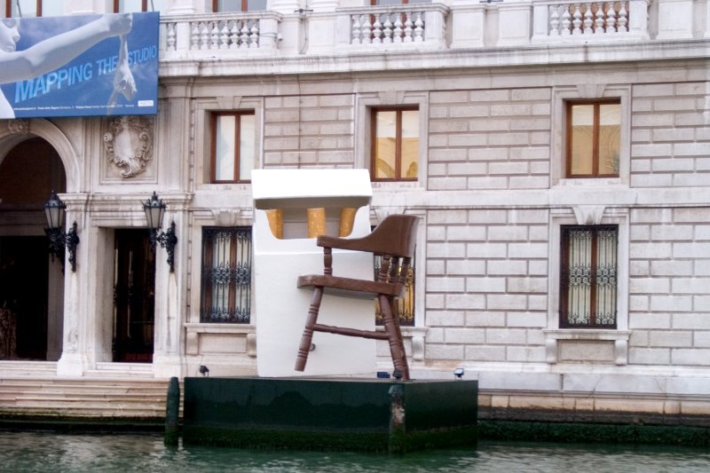 Palazzo Grassi---the cigarette pack