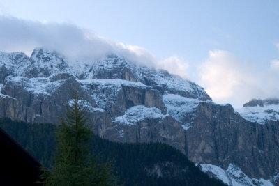 After Monday's bad weather, Gruppo del Sella has a dusting of snow