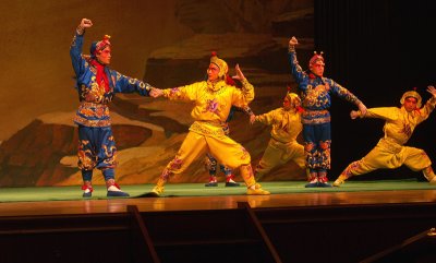 Chinese Acrobats - Beijing Theatre