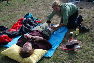 Emma gives Tim a massage...