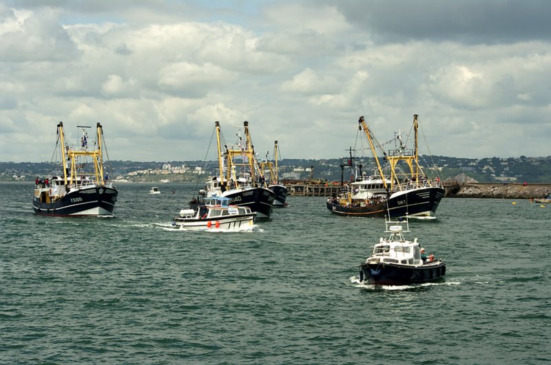 trawler race