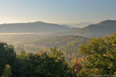 VS08 (244) Great Smoky Mountains NP-border.jpg