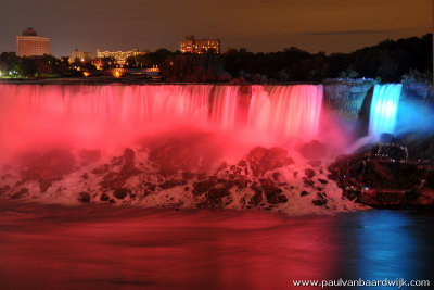 228 Niagara Falls, NY & Canada