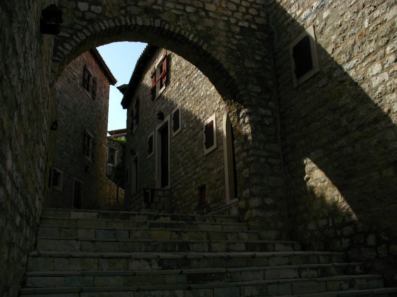 Silent steps in the old town