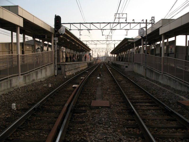Rail lines at Gakuden station after the festival