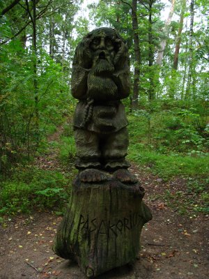 The Story-Teller on Witches' Hill, Juodkrantė