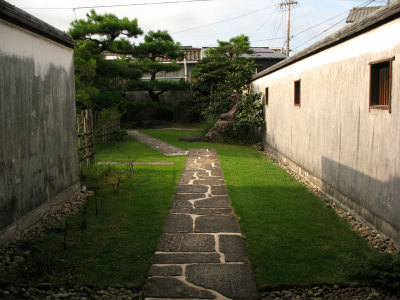 Entrance to Nakazato Tarōemon kiln