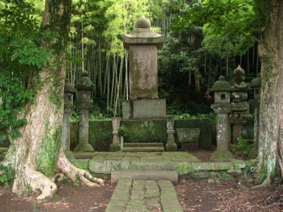 Tomb of daimyō Takanobu