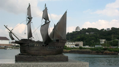 Portuguese ship model and Hirado Castle