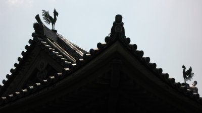 Arching roofline with phoenix sculptures