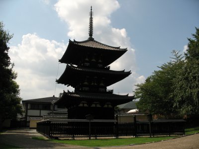 Three-tiered pagoda of Kōfuku-ji