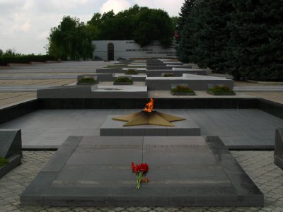 Heroes' Cemetery
