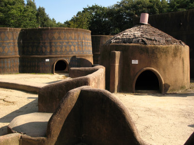 Replicas of the mud-brick dwellings