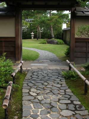 Entrance to the Cha-no-niwa