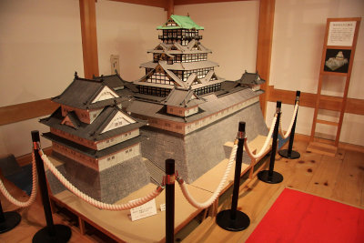 Scale model of Sumpu-jō's donjon