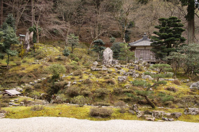 Zen garden at Mantoku-ji
