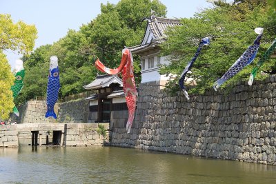 Carp streamers near the Ōte Masugata gate
