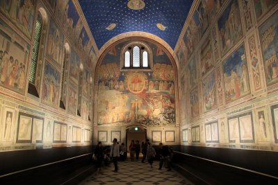 Reproduction of Padua's Scrovegni Chapel
