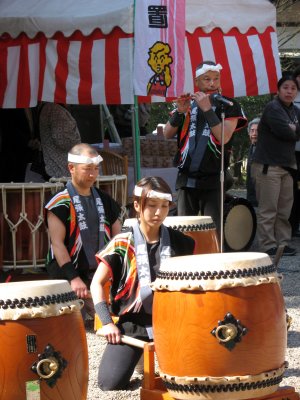 Flute performance before the drums