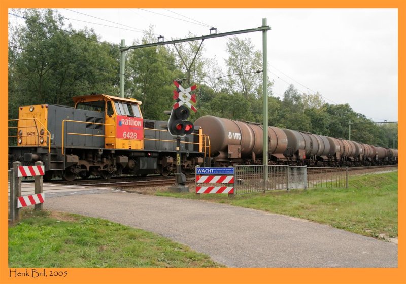 Railwaycrossing Neerveldsweg - September 2005 - III