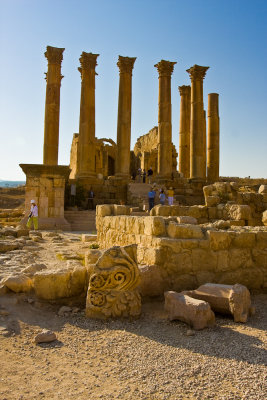 Hof Artemisar í Jerash