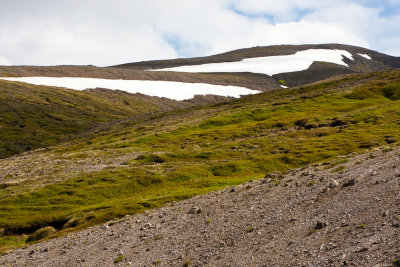 Hitt fjalli, Litla Baula