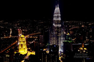 Petronas Twin Towers night.jpg