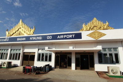 My09004 Bagan Airport.jpg