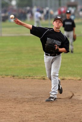 2010 Lynden Tournament Warriors Baseball 375.jpg
