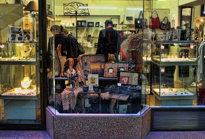 Popular Shop.jpg