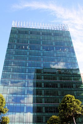 Glass on Queen Street.jpg