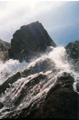 Rocher dans le torrent  Bielsa