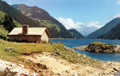 Lac et barrage de l'Oule