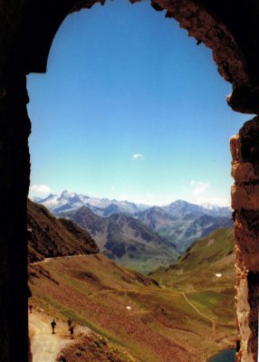 Monte vers le Pic du Midi de Bigorre et l'observatoire