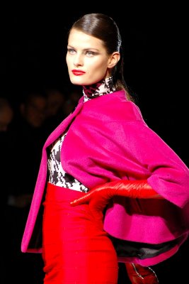 19 - Isabeli Fontana