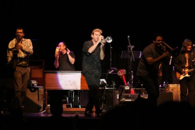 Levon Helm at the Keswick Theatre (64)