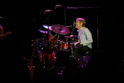 Levon Helm at the Keswick Theatre (69)