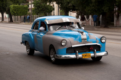 typical automobile in Havana