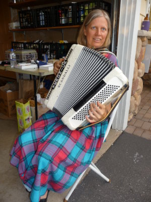 Accordian.JPG