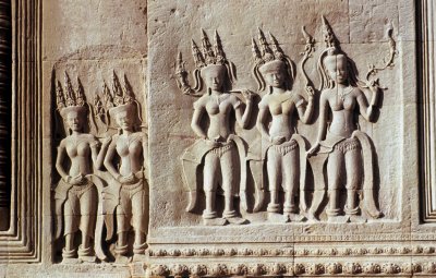 Angkor Wat, Apsaras, dancers and goddesses