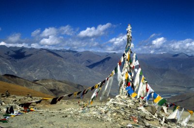The last pass before Lhasa, the Khamba La Pass (4794 m)